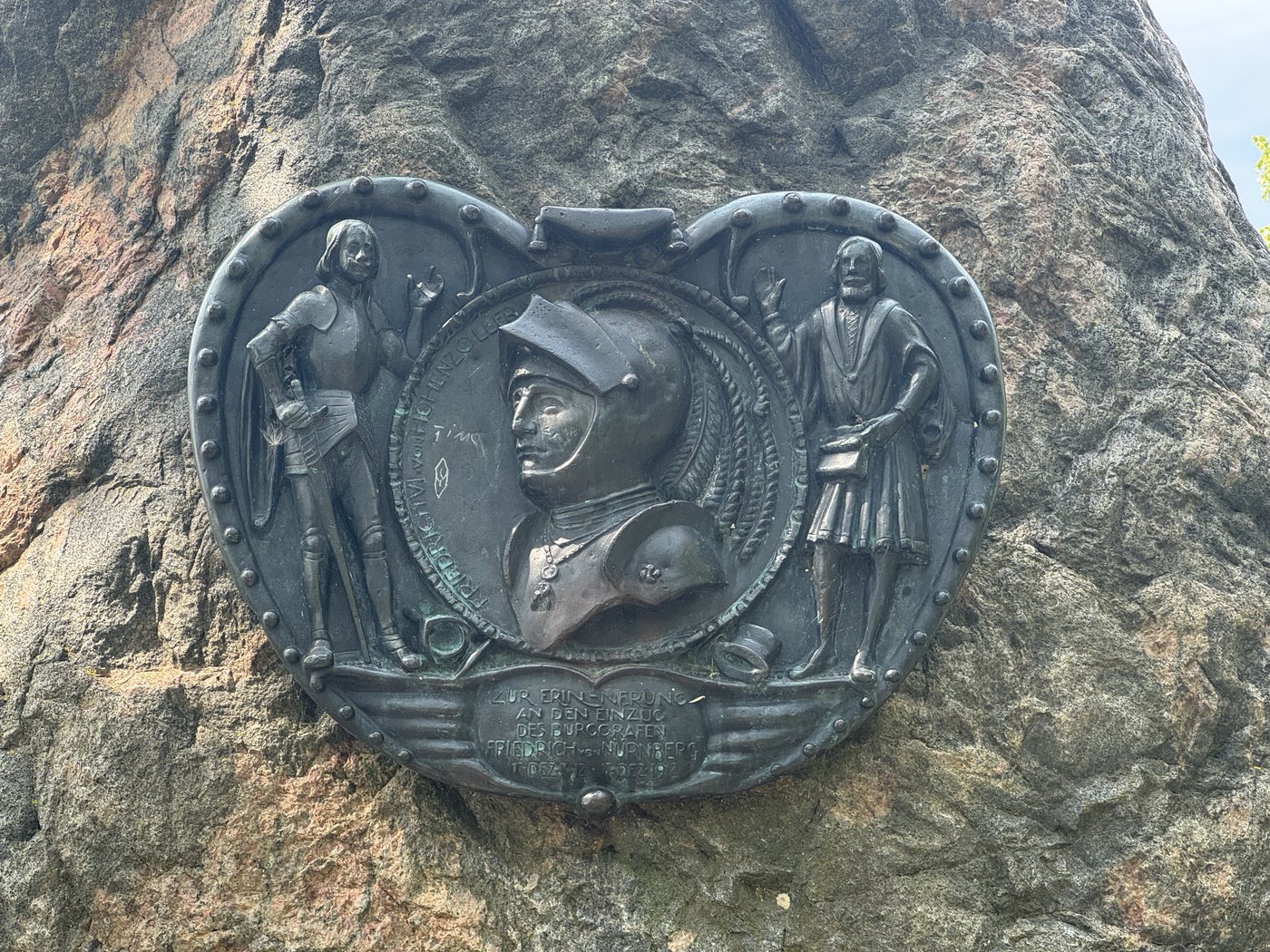 Bronzerelief Burggraf Friedrich VI. von Nürnberg