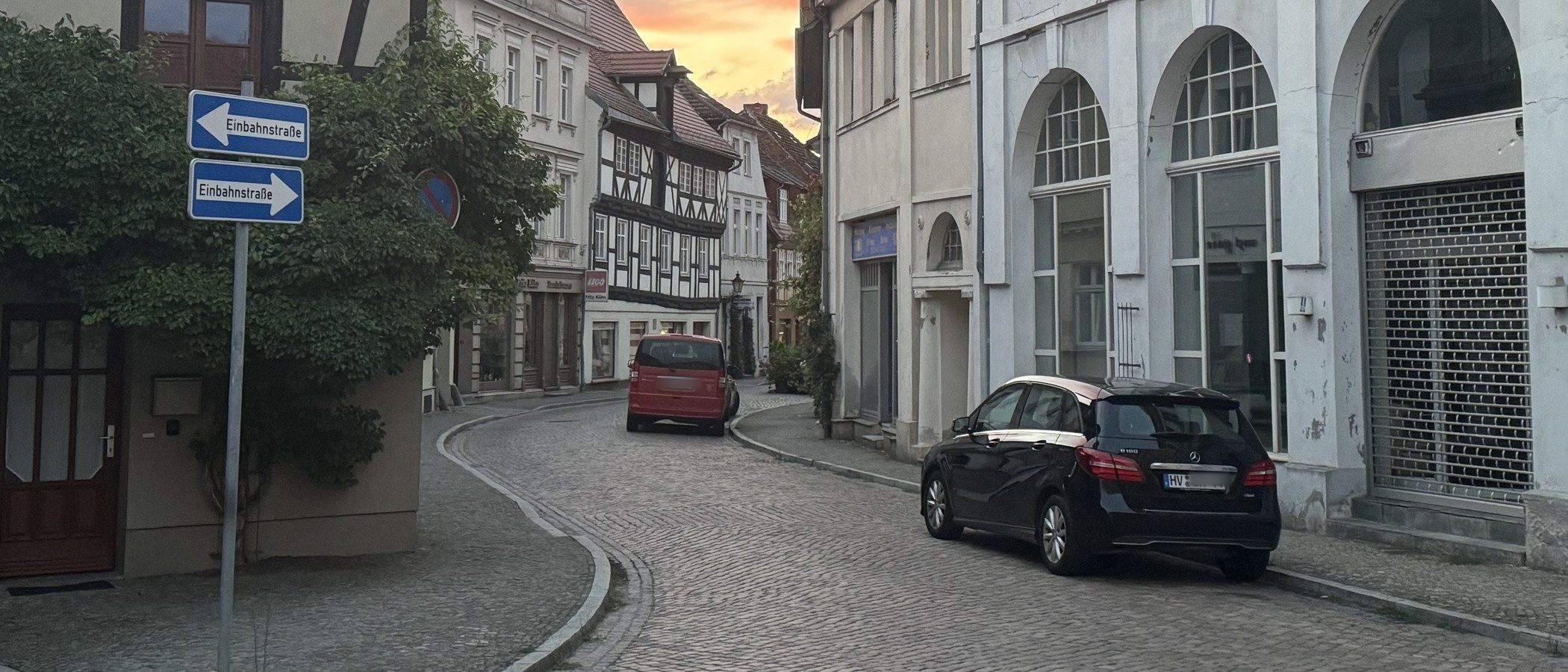 Steinstraße Havelberg am Abend, Blick von der Ecke Lange Straße