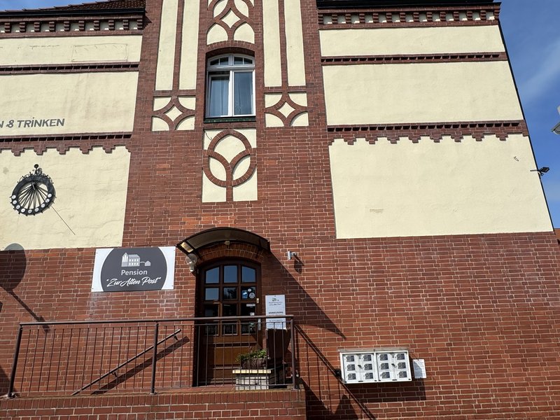 Eingang Pension Zur Alten Post